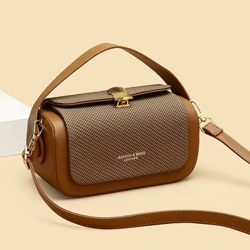 Women Texture Clasp Shoulder Bag